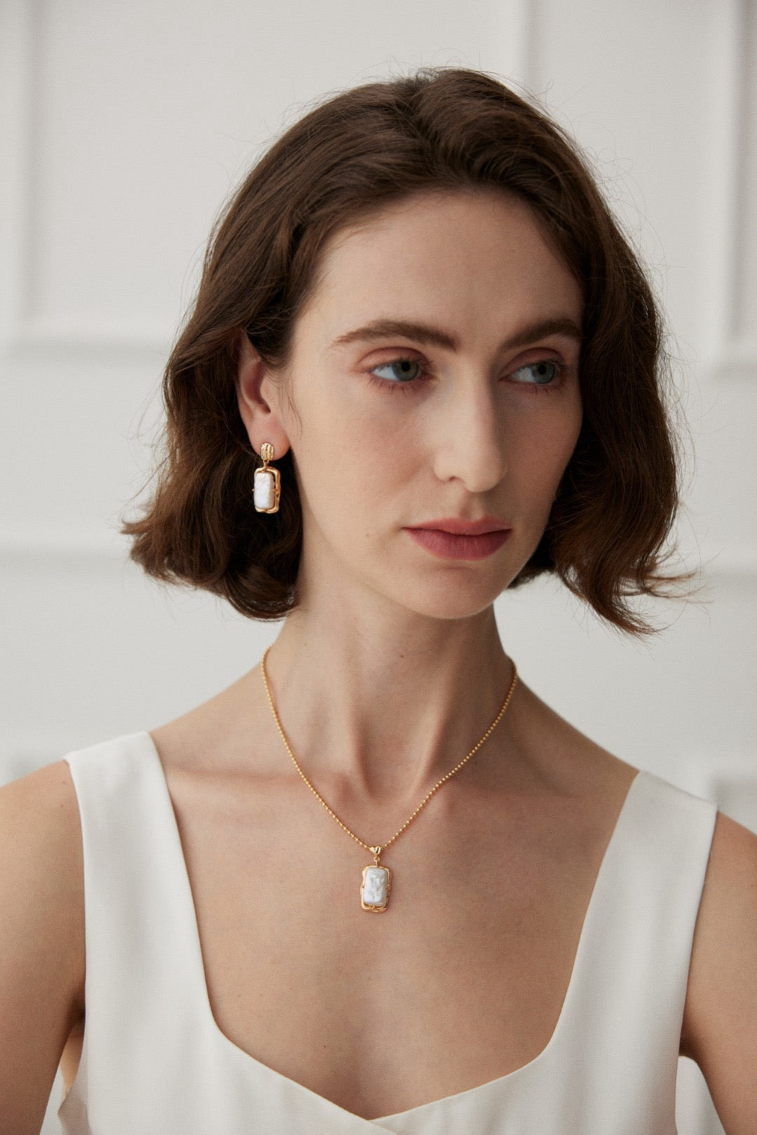 Natural pearl earrings