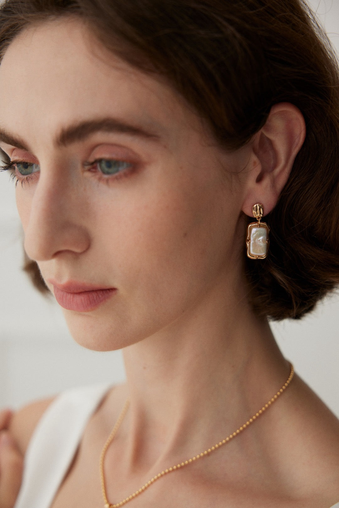 Natural pearl earrings