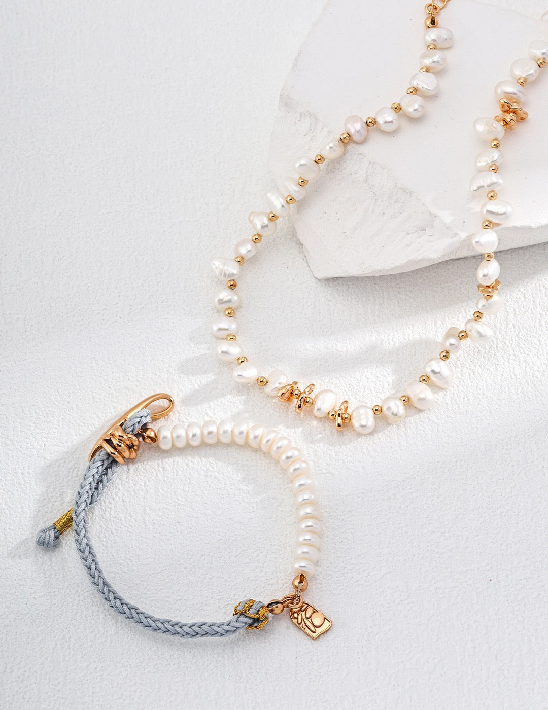 Chinese natural pearl bracelet